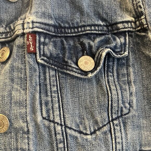 Levi distressed denim jacket w/ Méxican sugar skull/day of the dead patch -XS - Picture 8 of 13